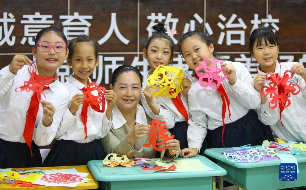 菲莫国际简介